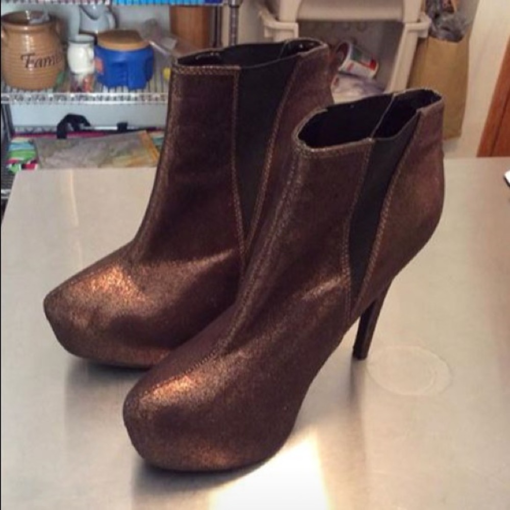Rock Revivals Heels size 7.5